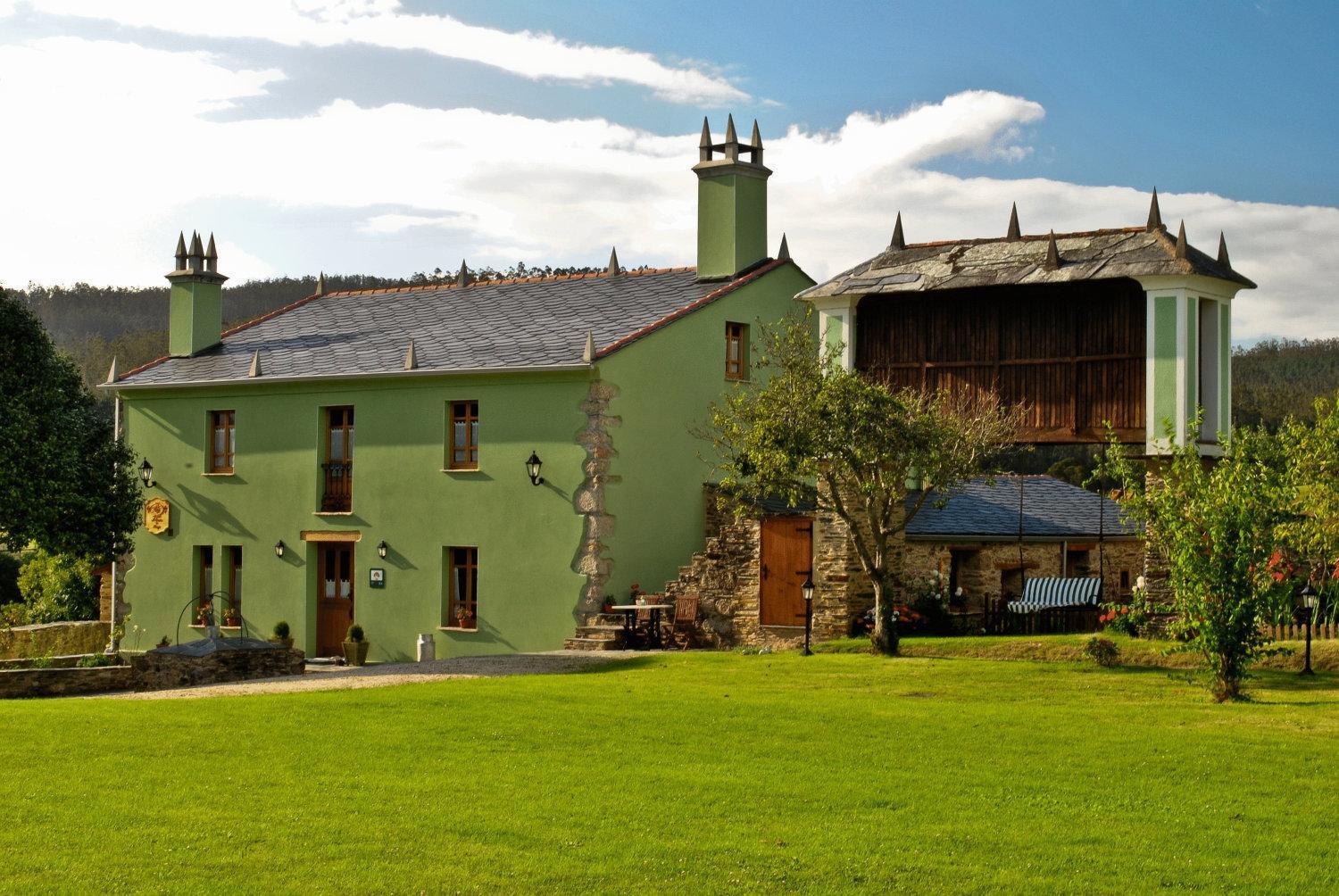 Maison d'hôtes Os Tres Teixos à San Acisclo Extérieur photo