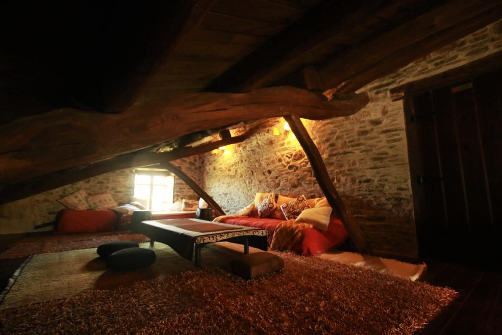 Maison d'hôtes Os Tres Teixos à San Acisclo Extérieur photo