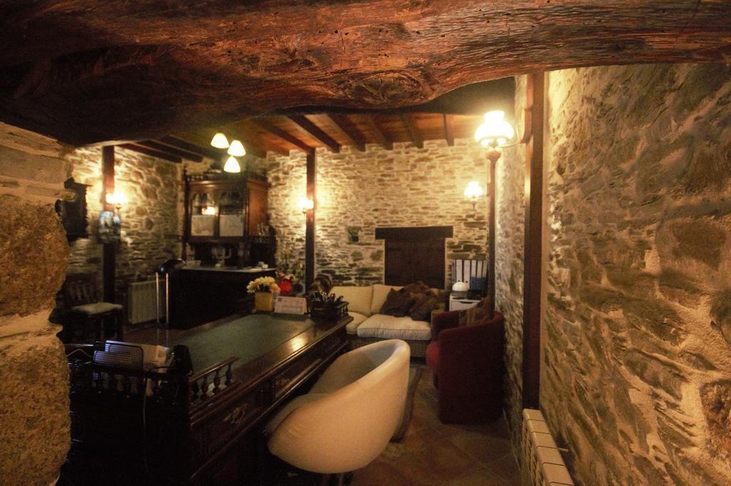 Maison d'hôtes Os Tres Teixos à San Acisclo Extérieur photo