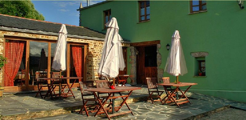 Maison d'hôtes Os Tres Teixos à San Acisclo Extérieur photo